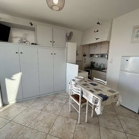 Bord De Avec Parking - - Fr-1-224c-347 Apartment