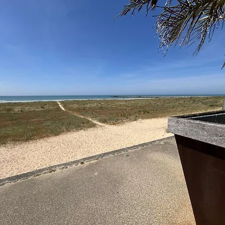 Apartment Bord De Avec Parking - - Fr-1-224c-347