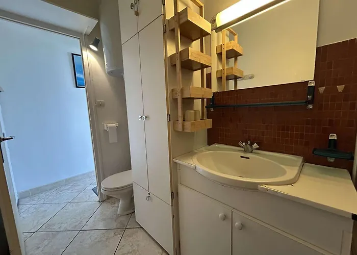 아파트 Bord De Avec Parking - - Fr-1-224c-347