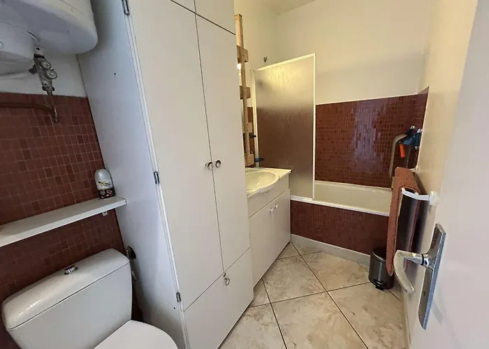 아파트 Bord De Avec Parking - - Fr-1-224c-347